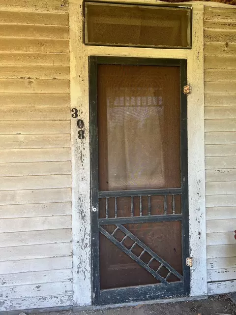 308 E Duncan Ave, Comanche, TX 76442 photo 8
