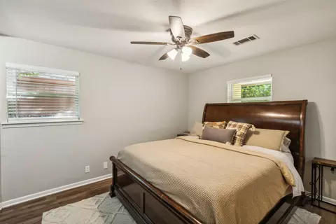 604 Clebud Dr, Euless, TX 76040 photo 18