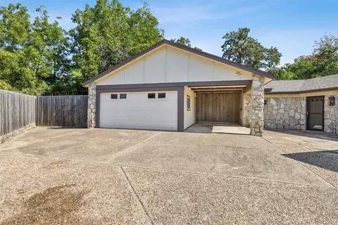 604 Clebud Dr, Euless, TX 76040 photo 35