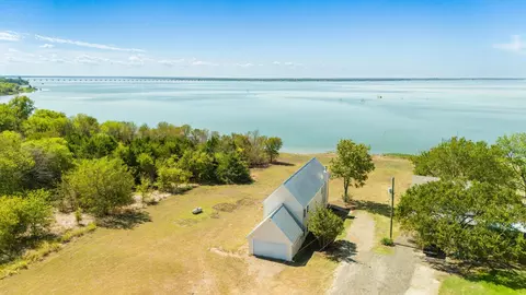 7739 Morrow Dr, Lone Oak, TX 75453