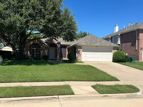 2009 Mark Twain Ln, Denton, TX 76210