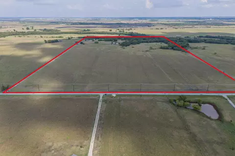 8508 Lights Ranch Rd, Pilot Point, TX 76258