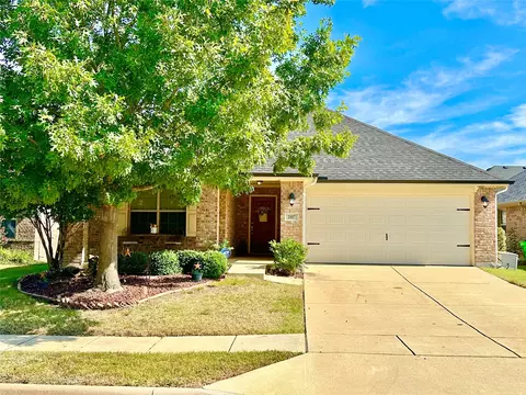 2117 Sun Creek Dr, Little Elm, TX 75068