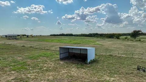 2527 Bounty Rd, Mineral Wells, TX 76067 photo 5