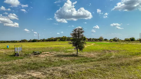 2527 Bounty Rd, Mineral Wells, TX 76067 photo 13