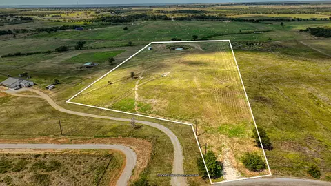 2527 Bounty Rd, Mineral Wells, TX 76067