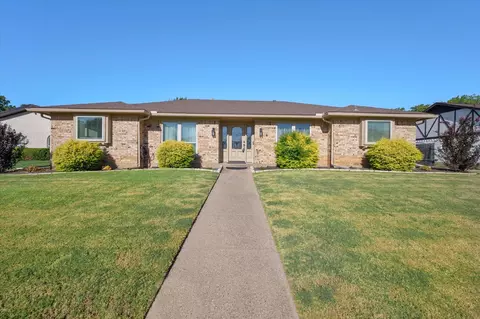 2708 Ripplesprings Ct, Arlington, TX 76016