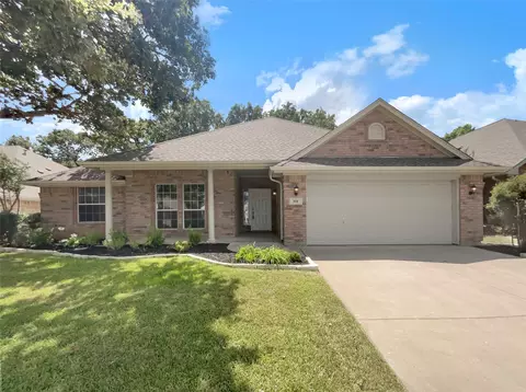 808 Royal Oak Ln, Burleson, TX 76028