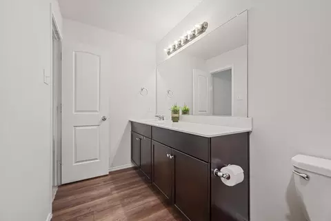 Bath - 14405 Cloudview Way, Haslet, TX 76052 photo 1 of 3