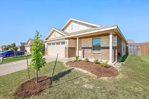 Exterior - 14405 Cloudview Way, Haslet, TX 76052 photo 3 of 10