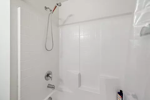 Bath - 14405 Cloudview Way, Haslet, TX 76052 photo 2 of 3