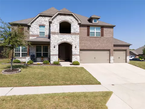 5800 Watts Bar Ct, Fort Worth, TX 76179