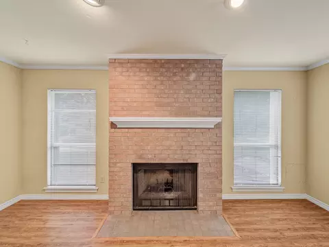 4026 Morman Ln, Addison, TX 75001