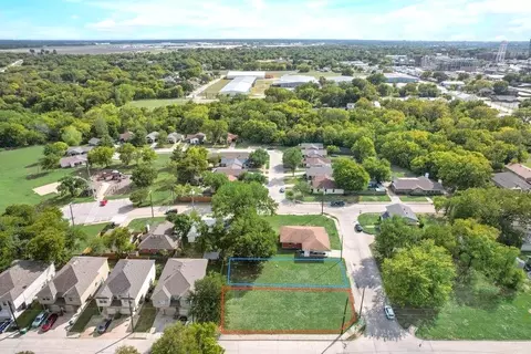 806 Canal St, Mckinney, TX 75069