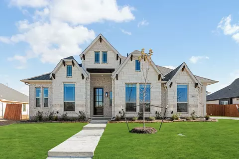 914 S Bluebird Ln, Midlothian, TX 76065
