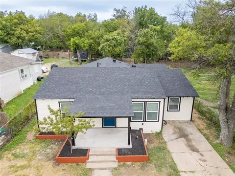 2205 Lee Ave, Fort Worth, TX 76164