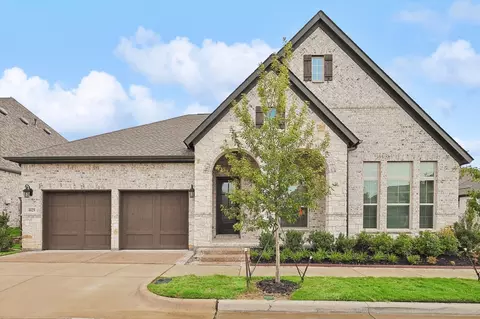 4629 Magnolia Park Dr, Arlington, TX 76005