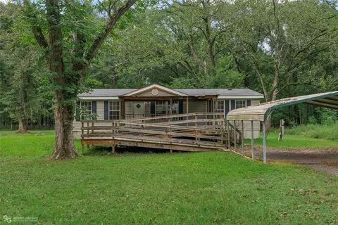 217 Pecan Grove Ln, Bossier City, LA 71112