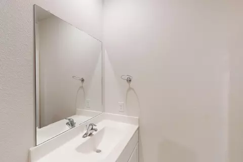 7404 S Oakleaf Trl, Argyle, TX 76226 photo 9
