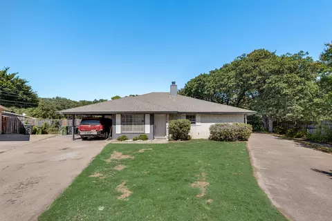 1801 Cousins Ct, Arlington, TX 76012