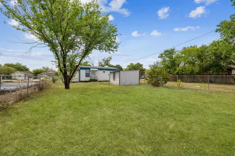 5928 Houghton Ave, Fort Worth, TX 76107