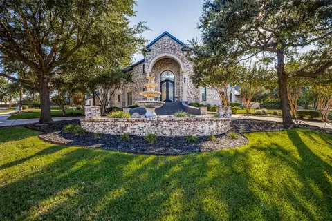 5214 Lake Forest Dr, Rowlett, TX 75088