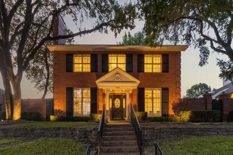 7945 Goodshire Ave, Dallas, TX 75231