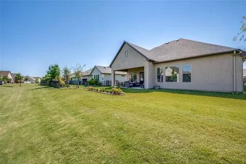 Exterior - 12604 Pepperidge Ave, Denton, TX 76207 photo 2 of 2