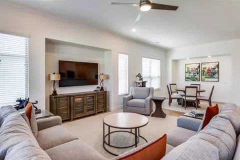 12604 Pepperidge Ave, Denton, TX 76207