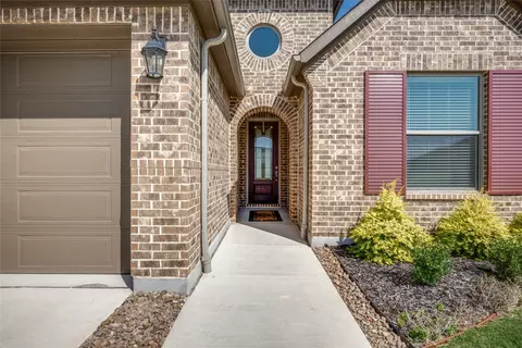 Entry Way - 12604 Pepperidge Ave, Denton, TX 76207 photo 1 of 2