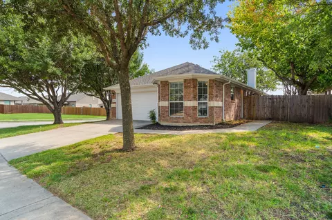 764 Dema Ln, Burleson, TX 76028
