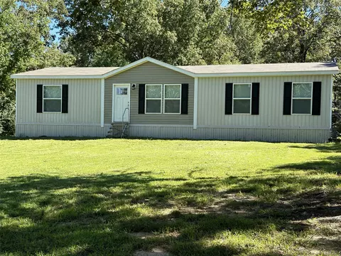 567 Richardson Rd, Stonewall, LA 71078