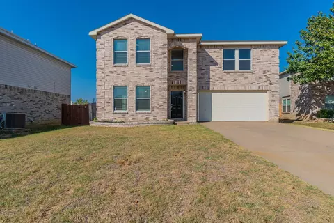 512 Oriel Cir, Crowley, TX 76036