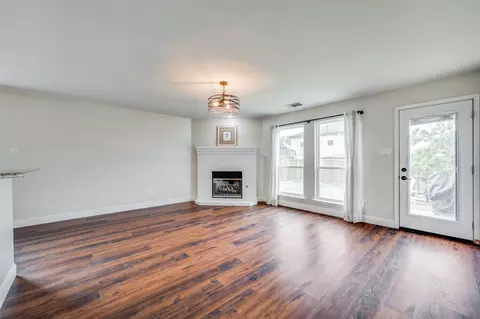 9105 Apollo Ct, Frisco, TX 75033