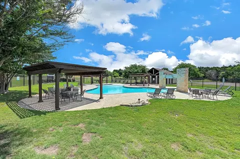 1212 Overlook Ct, Whitney, TX 76692