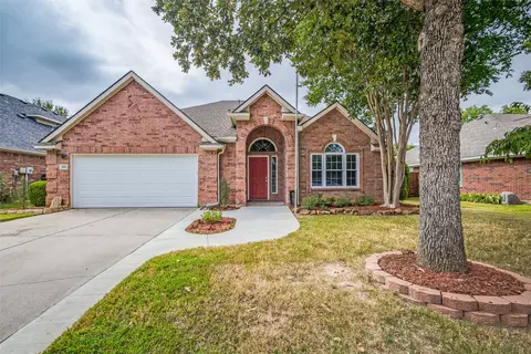 3608 Villanova Dr, Denton, TX 76210