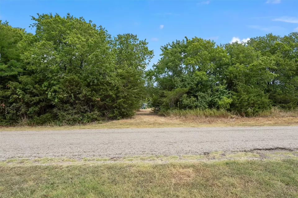 4700 Cr-1040, Celeste, TX 75423 photo 12