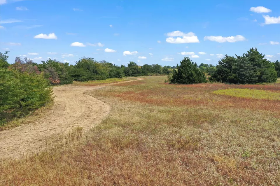  4700 Cr-1040, Celeste, TX 75423 photo 4