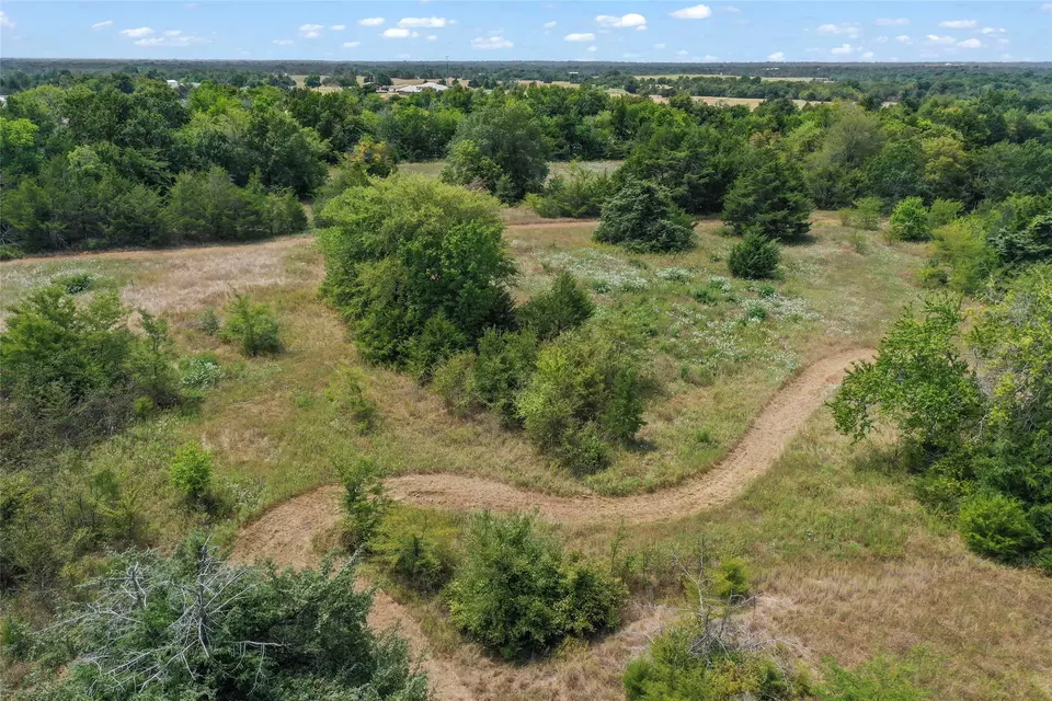  4700 Cr-1040, Celeste, TX 75423 photo 3