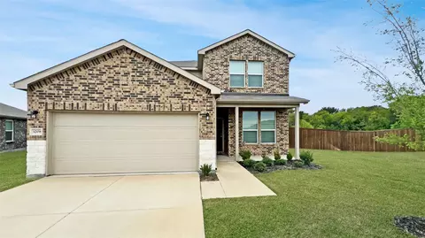 3208 Webb Ave, Aubrey, TX 76227