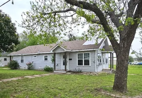 400 S College St, Itasca, TX 76055