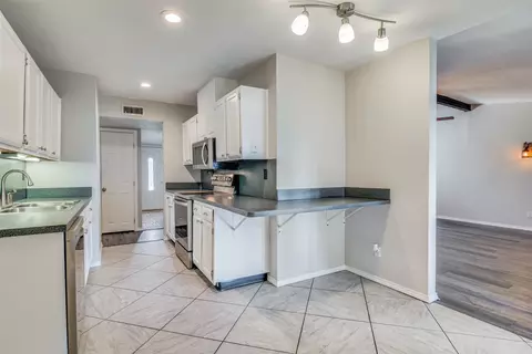 506 Button Dr, Mesquite, TX 75150 photo 8