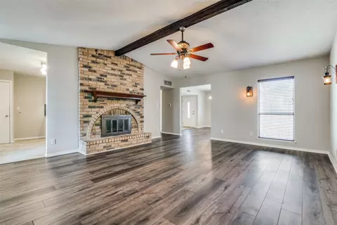 506 Button Dr, Mesquite, TX 75150 photo 7