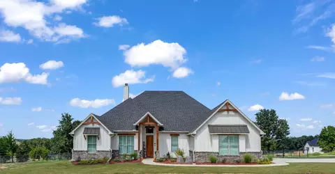 3015 Greg Allen Dr, Weatherford, TX 76088