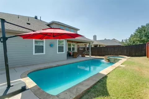 3937 Eaglerun Dr, Roanoke, TX 76262
