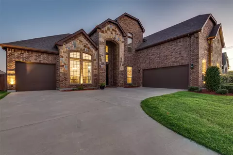 206 Heatherstone Dr, Midlothian, TX 76065