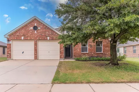 13745 Trail Break Dr, Haslet, TX 76052
