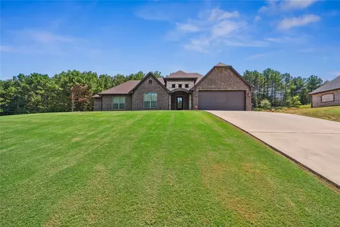 210 Bralan Dr, Diana, TX 75640