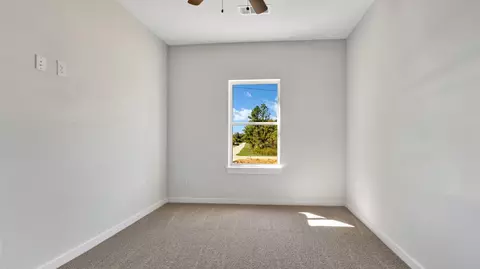 Bedroom - 914 Guam St, Tool, TX 75143 photo 11 of 13