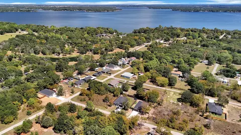 View/Area - 914 Guam St, Tool, TX 75143 photo 2 of 2